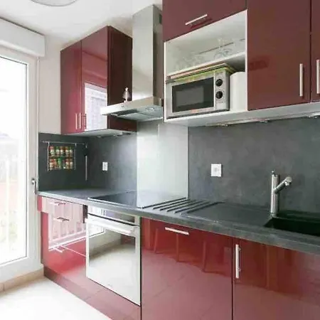 Appartamento Cozy & Quiet Getaway Just 300M From Paris With Free Private Parking Gentilly Esterno foto