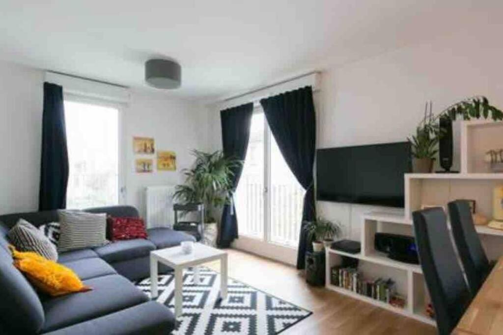 Appartamento Cozy & Quiet Getaway Just 300m From Paris With Free Private Parking